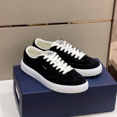 Christian Dior Low Shoes